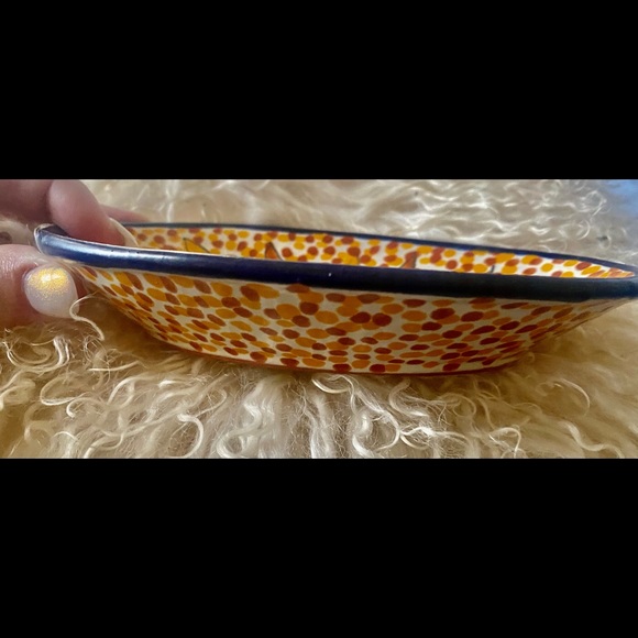 Mexican Sunface Talterca oval dish approx 7” long - Picture 4 of 4